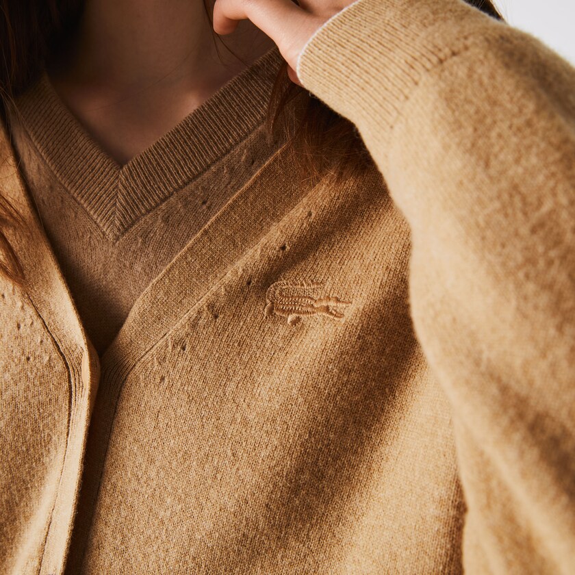 Suéteres Lacoste V-Neck Buttoned Wool Cardigan Mujer Beige | VY9-28232D7