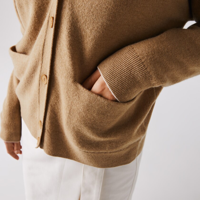 Suéteres Lacoste V-Neck Buttoned Wool Cardigan Mujer Beige | VY9-28232D7